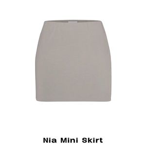 Nia mini skirt